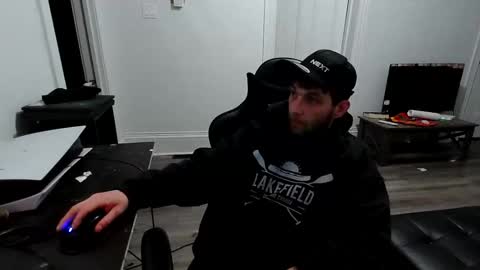 stonedpanda77 online show from December 15, 5:04 am