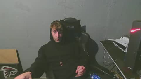 Snapshot of stonedpanda77 chatting on December 22, 11:31 pm stonedpanda77 online show from December 22, 11:31 pm