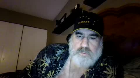 Straightbear4you online show from July 11, 9:00 am