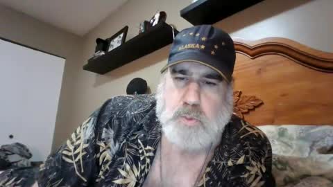 Straightbear4you online show from July 9, 3:55 am
