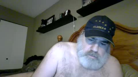 Straightbear4you online show from August 2, 11:08 am