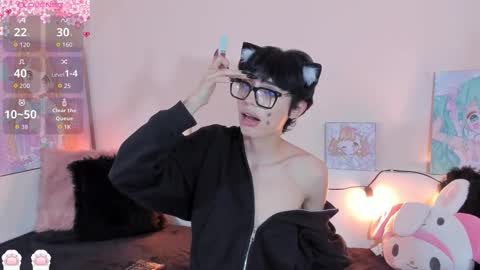 strawberry_kitty_ online show from January 10, 5:12 am