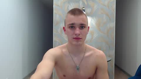 Yan online show from May 26, 8:16 pm