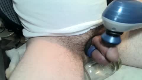 Snapshot of strokingmymeat336 chatting on December 30, 4:08 pm strokingmymeat336 online show from December 30, 4:08 pm