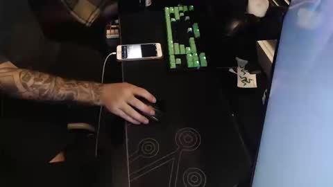 Snapshot of stud69861714 chatting on October 11, 9:24 am stud69861714 online show from October 11, 9:24 am