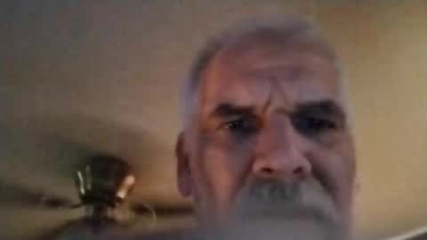 stuffamuffagus69 online show from November 16, 9:28 pm