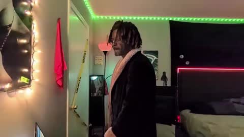 Hot Chocolate online show from September 14, 10:45 pm