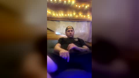 suckitorfukit online show from February 18, 10:18 pm