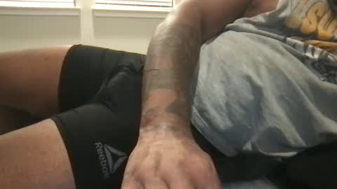 suckonthis318 online show from March 5, 4:35 am