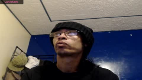 suggabrown_ online show from July 15, 11:06 am