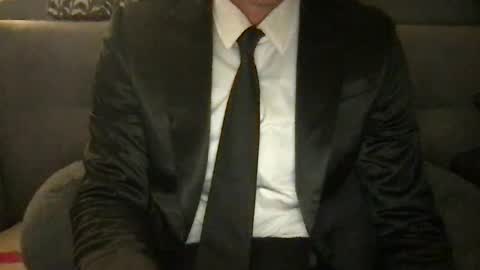 suitfetishez online show from February 13, 6:41 am