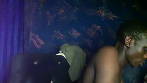 Sunnyblack2 online show from March 12, 10:28 pm