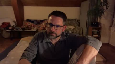 supersquirrel81 online show from January 7, 6:57 pm