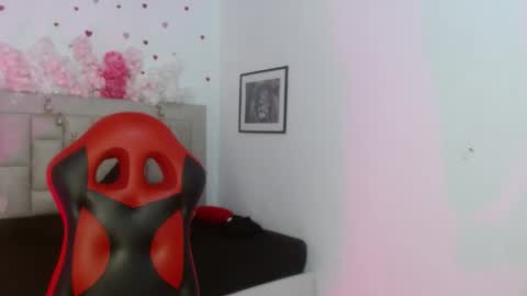 Sven online show from April 27, 2:02 pm