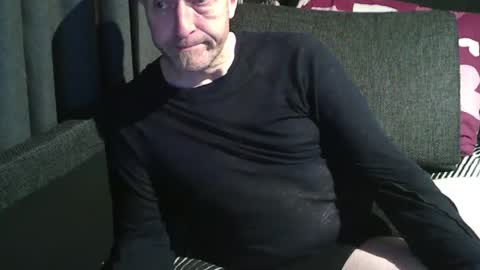 ArnSwart online show from February 6, 12:18 am