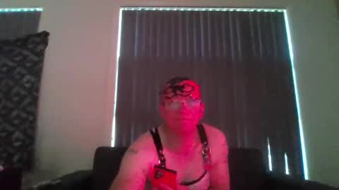 PuffNbillYmelb online show from January 10, 8:48 pm