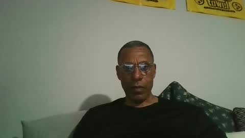 swimmerbod2495 online show from May 29, 1:59 am