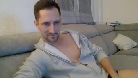 swissride online show from February 5, 7:54 pm