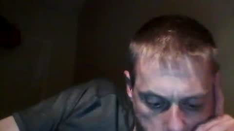 swontguy2025 online show from December 11, 7:10 am