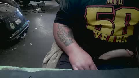 sylbwheelz online show from December 14, 8:18 pm