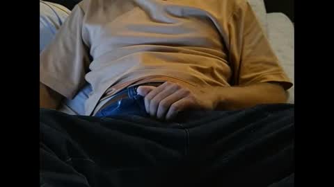 Snapshot of t0m4 chatting on September 9, 10:52 pm Tom online show from September 9, 10:52 pm