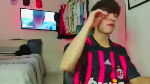 Snapshot of t0n3r chatting on October 11, 2:15 am TONER online show from October 11, 2:15 am