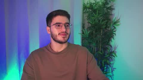 t0ny_wylie online show from March 27, 8:26 am