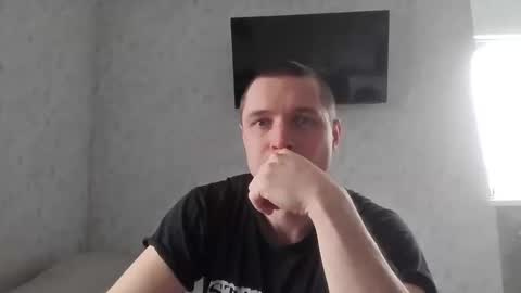 Den online show from March 18, 6:49 am