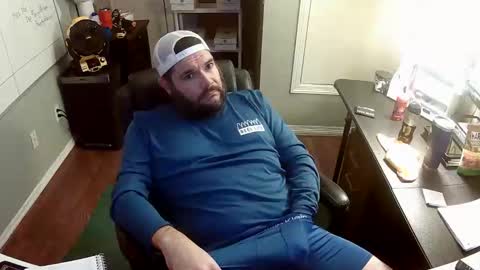 TaintNuzzler online show from October 30, 3:02 pm