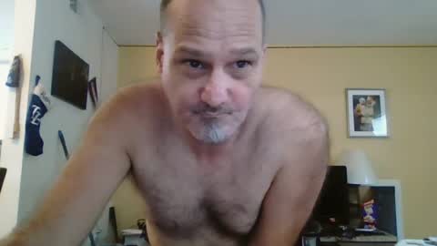 takerlover436295 online show from July 14, 9:10 pm