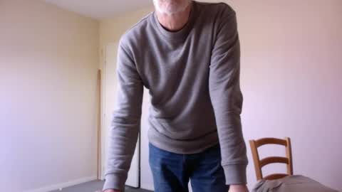 Jack Pierrot online show from May 3, 9:23 am