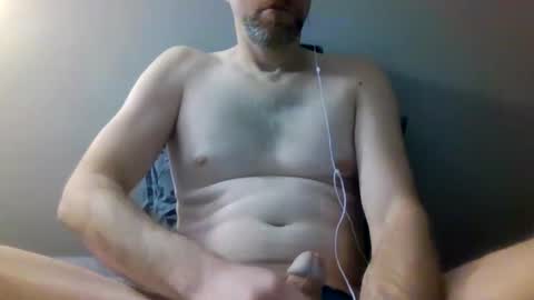 Snapshot of tallskinnylong chatting on January 18, 11:32 am tallskinnylong online show from January 18, 11:32 am