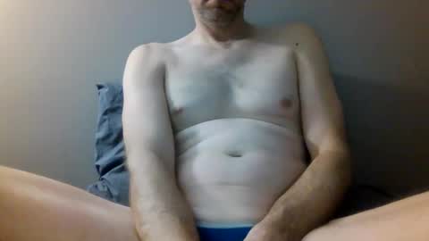 Snapshot of tallskinnylong chatting on December 31, 11:09 am tallskinnylong online show from December 31, 11:09 am