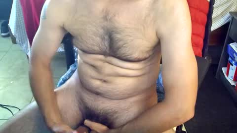 Snapshot of talltannhandsome chatting on September 12, 7:14 pm talltannhandsome online show from September 12, 7:14 pm