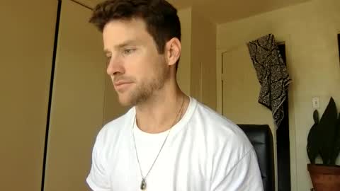 Dr. Love online show from October 26, 7:49 pm