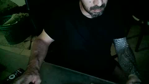 tarado_skype_cam online show from April 1, 6:38 pm