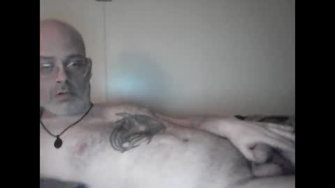 Snapshot of tattedpanther chatting on March 6, 1:05 am tattedpanther online show from March 6, 1:05 am