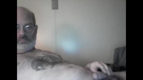 Snapshot of tattedpanther chatting on February 8, 8:31 am tattedpanther online show from February 8, 8:31 am
