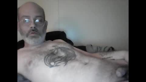 Snapshot of tattedpanther chatting on February 4, 12:44 pm tattedpanther online show from February 4, 12:44 pm