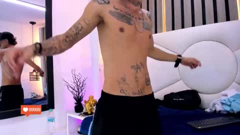 Tattoo online show from November 15, 4:09 pm