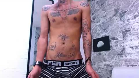 Tattoo online show from November 30, 6:54 pm