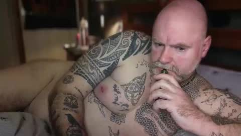 Tattooeddilf 01 online show from March 4, 12:06 am