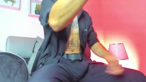 tayer_bennet online show from September 20, 4:56 am