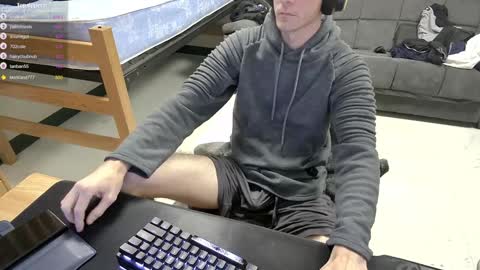 Tbone online show from December 2, 4:07 pm