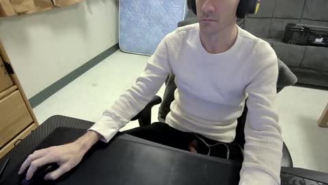 Tbone online show from December 8, 7:54 pm