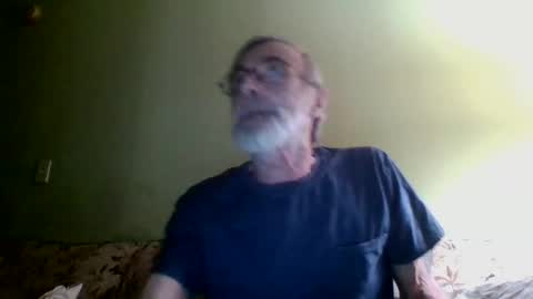 Snapshot of teak4u chatting on December 22, 2:06 am Teak online show from December 22, 2:06 am