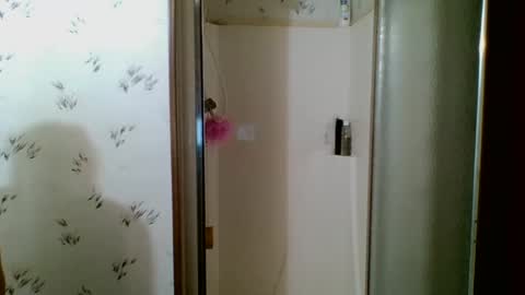 Snapshot of teak4u chatting on December 23, 1:51 am Teak online show from December 23, 1:51 am