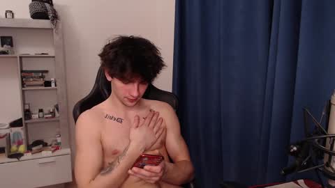 Teddy online show from December 30, 11:28 pm