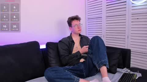 Teddy online show from November 22, 8:14 am