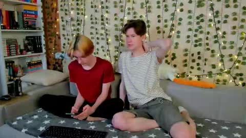 tedy_lun online show from March 4, 9:00 pm